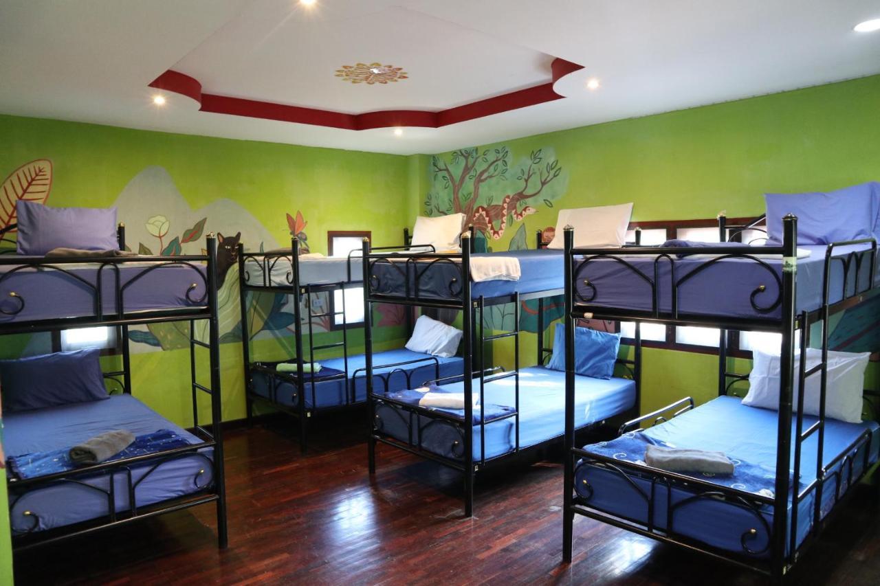 Blessing Backpackers Hostel Thong Sala Buitenkant foto